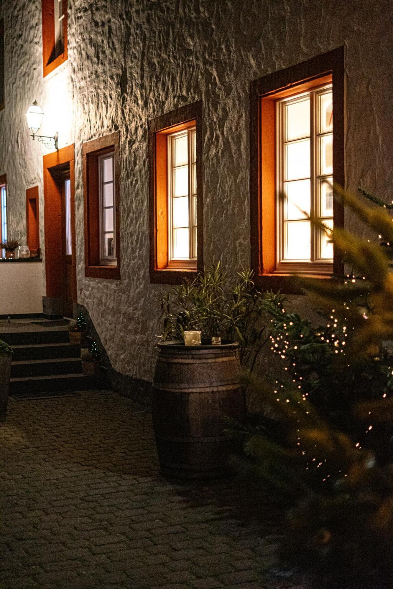Gasthaus Zum Alten Brauhaus Ойскирхен Экстерьер фото